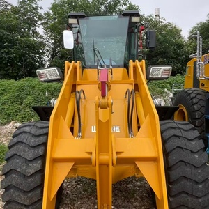 Chargeuse sur pneus d'occasion <span class=keywords><strong>Shanyu</strong></span> Zl958, puissante et stable, à transmission hydraulique, pour travaux agricoles et de construction - Product Image 2
