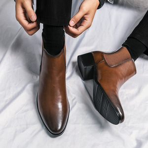 รองเท้าบูทผู้ชาย รองเท้าบูทหนังแท้สำหรับฤดูหนาว หุ้มข้อสูง บุขนสัตว์และผ้าฝ้ายกันหนาว รองเท้าบูทพื้นหนา หนังวัวชั้นบนสุด - Product Image 5