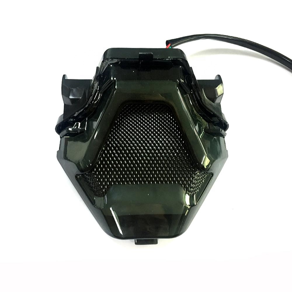 Offre Spéciale moto refit a mené le feu arrière fonctionnant/feu stop trafic clignotants pour yamaha R3 R25 MT25 MT03 MT07 Y15ZR