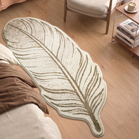 Karpet Sajadah Bentuk Daun Abstrak Kreatif Warna Beige, Bentuk Organik Tidak Beraturan, Anti Selip, Alas Lantai Samping Tempat Tidur untuk Kamar Tidur