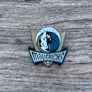Broche de recuerdo de baloncesto con el logo de los Lakers, Warriors, Bucks, Nets, Clippers, con recubrimiento en polvo, artículos de regalo para fanáticos de China, decoraciones. - Product Image 3