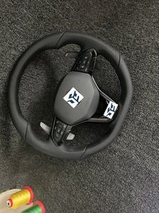 Volant en cuir compatible avec Volkswagen <span class=keywords><strong>Golf</strong></span> <span class=keywords><strong>8</strong></span> GTI Arteon Jetta MK8 Tiguan L Passat Tiguan GTI R <span class=keywords><strong>GTE</strong></span> GTS - Product Image 2
