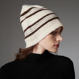 Sombrero de punto de otoño e <span class=keywords><strong>invierno</strong></span> 2025 para hombres y mujeres para parejas a rayas europeas y americanas de comercio exterior de <span class=keywords><strong>Amazon</strong></span> - Product Image 4