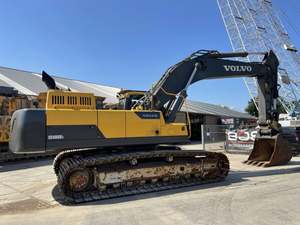 Excavatrice sur chenilles Volvo EC480 d'occasion, 48 tonnes, garantie 1 an, moteur et roulements haute performance, en bon état - Product Image 5