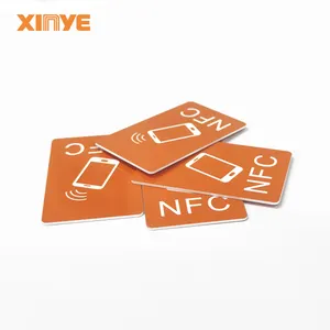 Kustom tahan air Mini pintar Epoxy NFC dicetak PVC LOGO stiker NTAG 213 215 216 Tag RFID Chip kartu dengan kode QR