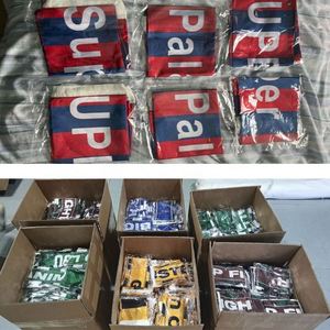 Bufandas Personalizadas al por Mayor, Tejidas en Jacquard, Acrílico y Poliéster, de Doble Cara, para Deportes, Fútbol y Aficionados - Product Image 6