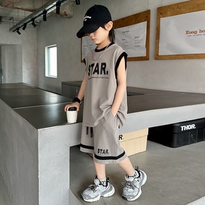 Ensemble d'été pour garçons : Gilet sans manches et short de sport en polyester, style décontracté pour le basketball, vêtements pour enfants - Product Image 2