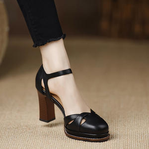 รองเท้าเจ้าสาวแบบสวมสไตล์แมรี่เจนสำหรับผู้หญิง คอลเลคชั่นฤดูใบไม้ร่วง-ฤดูร้อน ปี 2026 ส้นหนา ระบายอากาศได้ดี สายไขว้ หนังแท้ - Product Image 3