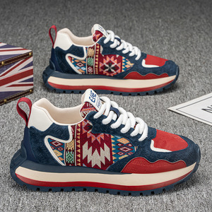 Chaussures pour hommes de style nouveau, tendance et à la mode, broderie imprimée, chaussures décontractées sportives, chaussures confortables à semelle épaisse pour hommes - Product Image 3