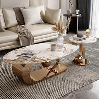 Luxuriöser Ovaler Gold-Marmor Couchtisch mit Marmorplatte für Hotel und Lounge