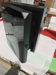 Nouvelle boîte de protection murale pour chargeur de VE équipé d'un <span class=keywords><strong>panneau</strong></span> <span class=keywords><strong>solaire</strong></span>, IP65, métal noir, pour extérieur, avec garantie de 10 ans et 7 kW - Product Image 5