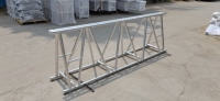 Structure de scène triangulaire pliable portable 580x760mm en alliage d'aluminium léger, système d'assemblage rapide pour DJ et expositions