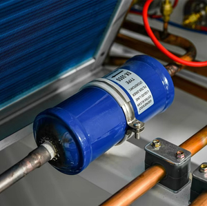 Unidad Refrigerada por Aire de 40 HP, Resistente a Altas Temperaturas (5°C-45°C), Agua Refrigerada, Certificación CE, Motor para Procesos Industriales - Product Image 1