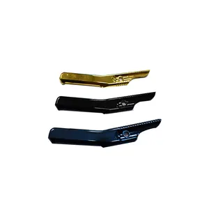 Pisau cukur alis cor logam campuran seng desain kustom aksesori perangkat keras presisi tinggi pegangan pisau layanan OEM