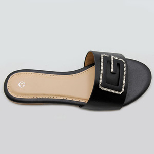 Ultima moda pantofole da donna basse antiscivolo all'ingrosso casual comode scarpe fatte a mano <span class=keywords><strong>estive</strong></span> <span class=keywords><strong>calzature</strong></span> traspiranti - Product Image 4