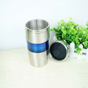 Tasses de voyage modernes en acier inoxydable avec isolation sous vide - Product Image 1