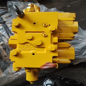 Válvula de control principal de excavadora de PC450LC-6 original más vendida 723-48-19200 723-48-19201 723-48-19202 para <span class=keywords><strong>Komatsu</strong></span> - Product Image 2