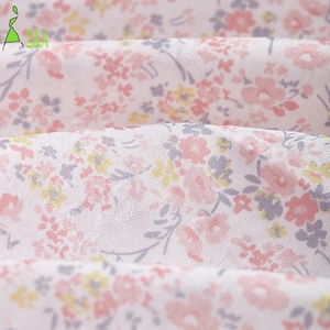 Tessuto in Chiffon Jacquard con Stampa Floreale Fresca, Motivo a Piccoli Fiori per Abiti <span class=keywords><strong>e</strong></span> Abbigliamento per Bambini - Product Image 3