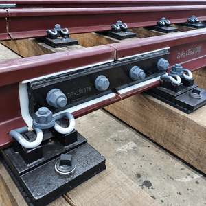 Elastische Schienenfederklammer Typ E für Eisenbahnschienen, neuwertig - Product Image 2