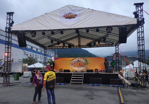 Cabina de exposición Dj Iluminación Escenario Luz Truss Placas base Torre Aluminio Truss Stand - Product Image 5