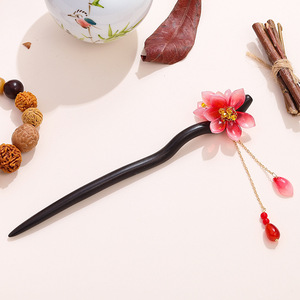 Épingles à cheveux en bois de style antique, couleur unie, faites à la main, accessoires capillaires chinois, pour usage quotidien, origine Yiwu, Printemps 2024 - Product Image 3