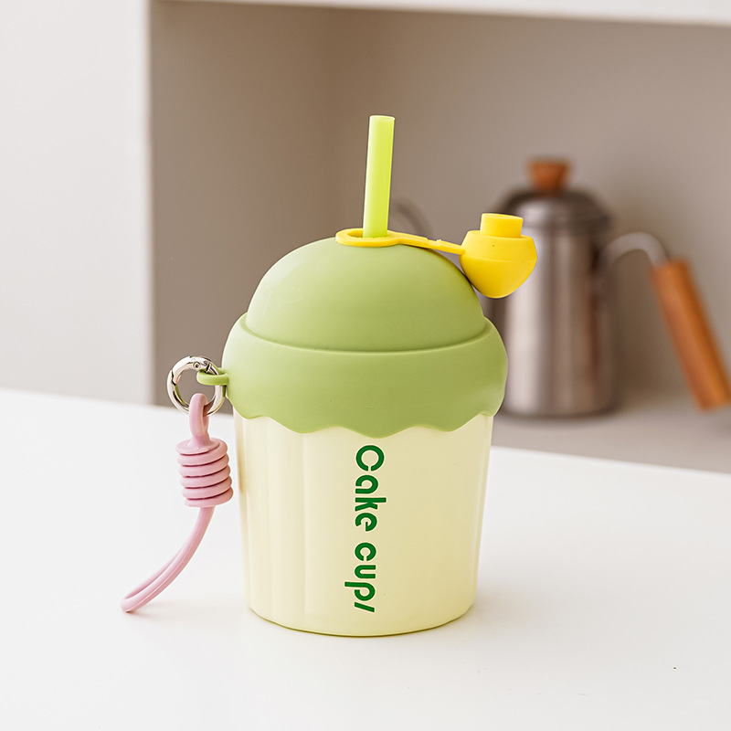 Tasse vert clair avec couvercle vert