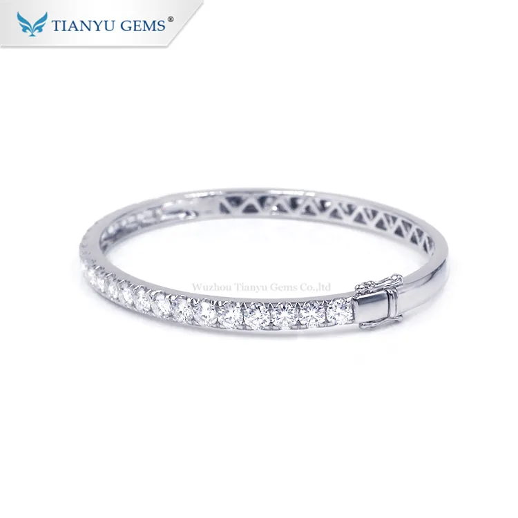 Tianyu Gems Customize white gold 14k 18k and silver material 4.0mm round cut moissanite full setting diamond Tennis bracelet