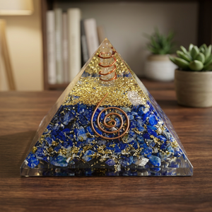 Pirámide de Orgón Ecológica Hecha a Mano con Cristal de Lapislázuli, para Meditación, Protección EMF, Navidad, Gujarat - Product Image 2