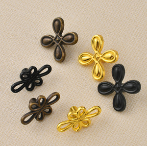 Tirador de latón con diseño de trébol de cuatro hojas para muebles contemporáneos, para dormitorio, cocina, armario, cómoda - Duradero y de fácil instalación - Product Image 6