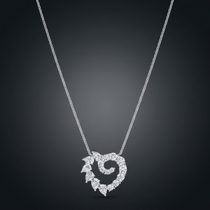 Collar con colgante de corazón romántico con diamantes redondos de talla brillante engastados en plata 925 con baño de rodio y cadena tipo box para mujer, ideal para bodas. - Product Image 3