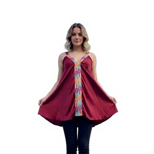 Robe courte en dentelle de soie, col en V, coupe trapèze, couleur unie, style vacances d'été, robe de plage bohème, vente en gros en ligne - Product Image 1