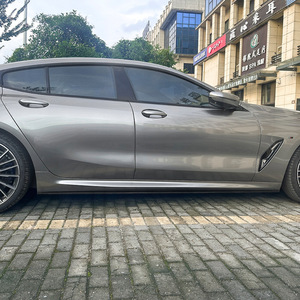 Amp-Z BMW Série 8 G16 Quatre Portes M Sport 2019+ Kit Carrosserie Spoiler Latéral Texture Fibre de Carbone Finition Mate - Product Image 1