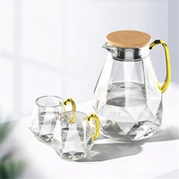 Bouilloire en verre en forme de diamant résistante à la chaleur, pichet à eau avec filtre, couvercle en bambou, poignée, design contemporain écologique