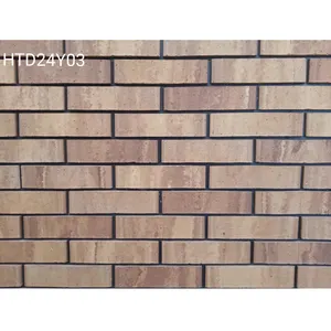 उच्च तापमान अपवर्तक मिट्टी ईंट की कीमत भट्टे टेराकोटा लकड़ी की दीवार पैनल आउटडोर ईंट