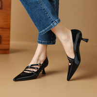 Escarpins Mary Jane sexy en cuir véritable à bout pointu, talons fins de 5,5 cm, avec boucle, rehaussant la taille, à trois brides, pour mariée