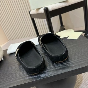 Chaussures plates antidérapantes noires personnalisées, style coréen, légères, chaudes et moelleuses, pour l'hiver, livraison directe, de luxe, de créateur - Product Image 6