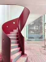 Escalier Flottant en Acier Artistique, Escalier Moderne en Métal Cantileveré pour Villa et Maison