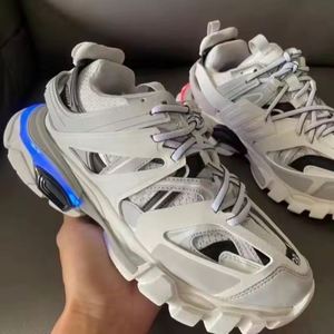 Zapatillas Deportivas de Lujo de Moda 2026, de Lona de Alta Calidad, Secado Rápido, Punta Puntiaguda, Cierre con Cordones, Diseño de Tacón LED, Tracki 3.0, Casuales - Product Image 1