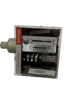 Contrôleur proportionnel L91B1100 pour chaudière, régulateur à réglage proportionnel - Product Image 1