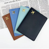 Housse de protection pour passeport en cuir PU minimalisme multicolore de haute qualité Manchon de porte-passeport durable avec logo personnalisé