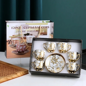<span class=keywords><strong>Set</strong></span> <span class=keywords><strong>di</strong></span> <span class=keywords><strong>Tazze</strong></span> da Caffè in Ceramica <span class=keywords><strong>di</strong></span> Lusso Europeo, <span class=keywords><strong>Set</strong></span> Moderno da 6 <span class=keywords><strong>Tazze</strong></span> con Piattini in Confezione Regalo - Product Image 3
