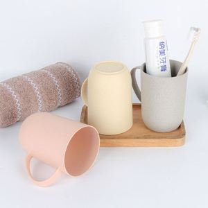 Vaso de agua de paja de trigo con asa, para beber directamente, portátil, para estudiantes, para dormitorio, lavable. - Product Image 4