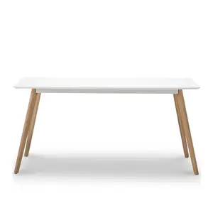 北欧白色中密度纤维板餐桌带木腿现代休闲家用和厨房茶几
