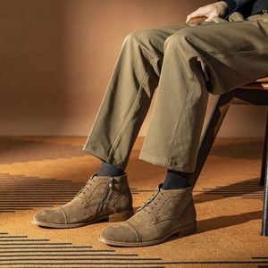 Nuevas Botas de Piel Impermeables para Hombre con Cordones, Botas Cálidas para Invierno y Otoño, Zapatos Casuales Cómodos y a la Moda - Product Image 6