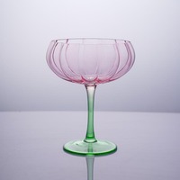 Gobelet rose bordeaux style Ins, verre à champagne à bord incliné motif flamant rose, coffret cadeau de luxe pour la décoration de table