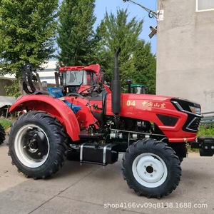 Tractor Agrícola 504 de 50 HP con Tracción en las 4 Ruedas, Ahorro de Energía, Color Rojo - Product Image 3