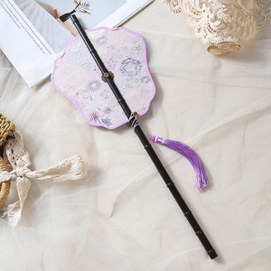 Ventaglio in Plastica Stile Cinese Fatingna con Motivi Traforati, Ventaglio Pieghevole Stile Antico <span class=keywords><strong>per</strong></span> Donna, Ventaglio Rettangolare Classico Mini <span class=keywords><strong>per</strong></span> Hanfu e Qipao - Product Image 4