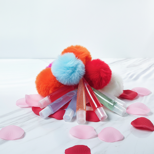 Ensemble de porte-clés très prisé : Rouge à lèvres végétalien mat, repulpeur de lèvres scintillant, maquillage hydratant pour les lèvres saveur fruits arc-en-ciel - Product Image 6