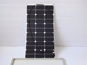Kunden spezifisches 60W Sun power Cell Flexibles Photovoltaik-Solar panel Biegbar 23% Wirkungsgrad 1000V DC(IEC)/600V DC 20A 19,80 V Hergestellt in den USA - Product Image 2