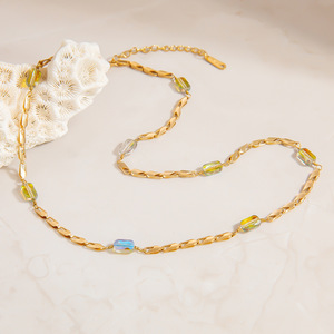 Collier en acier inoxydable plaqué or 18 carats, chaîne de clavicule tendance, chaîne de pull légère et luxueuse, bijoux pour femmes - Product Image 4